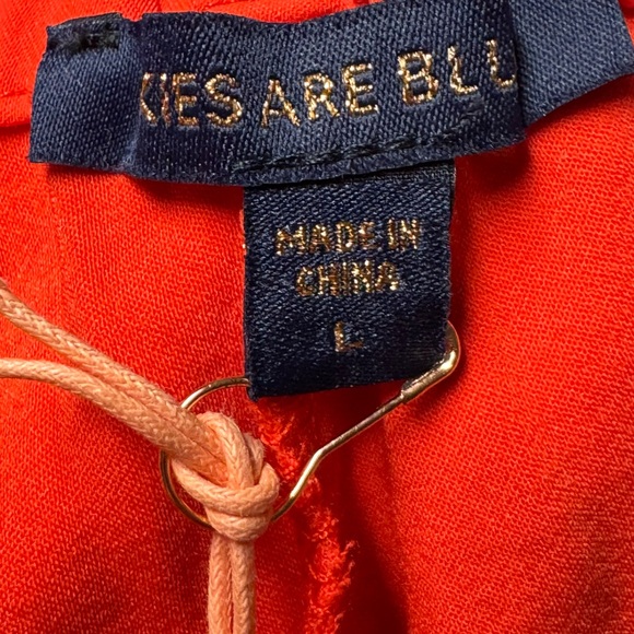 NWT Skies Are Blue High waisted Pleated shorts in Bright Coral SZ L - Picture 4 of 5